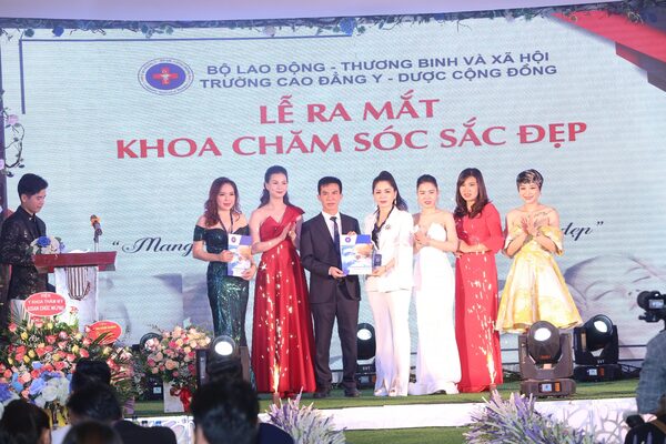 truong_cao_dang_cham_soc_sac_dep